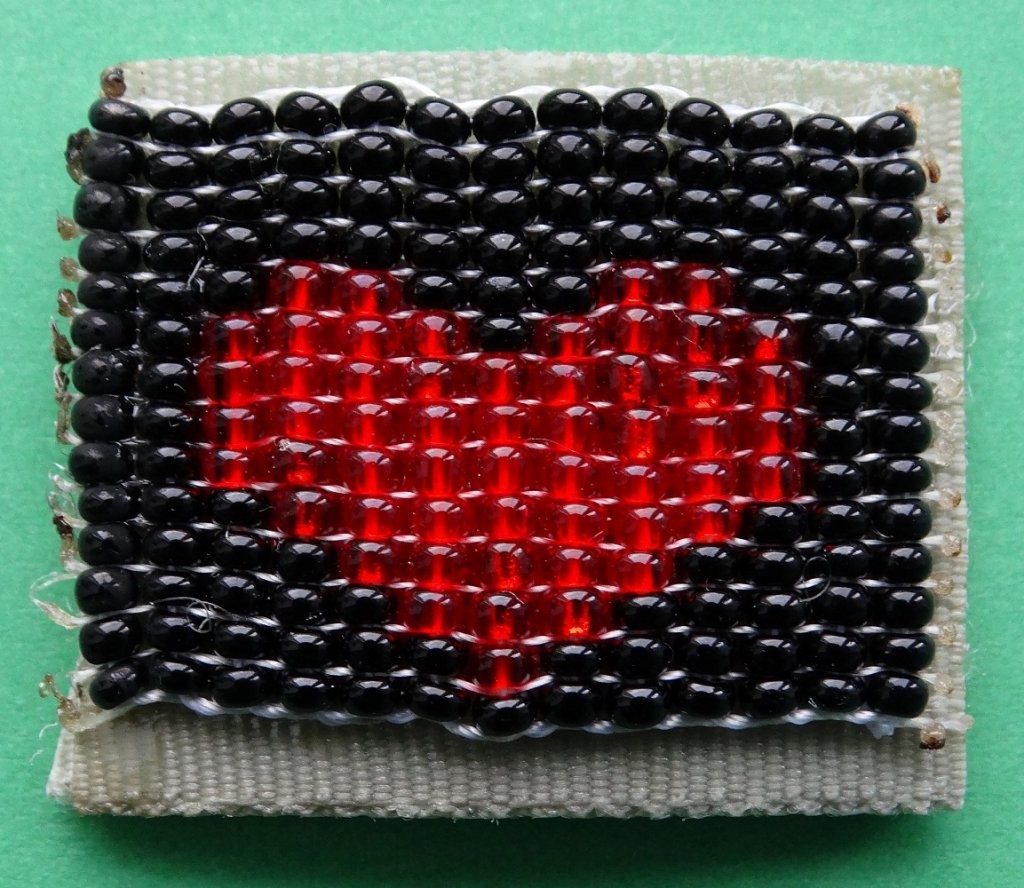 Серце червоно-чорне